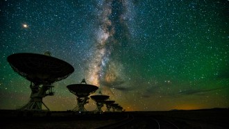 a row of radio telescopes at the Very Large Array